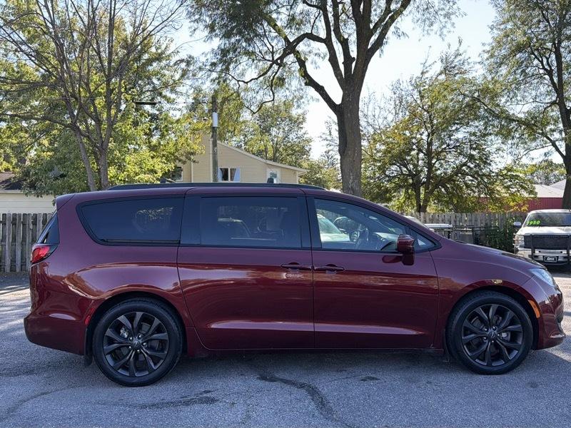 Chrysler Pacifica Touring-L 2019