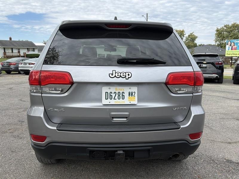 Jeep Grand Cherokee Laredo 4WD 2015
