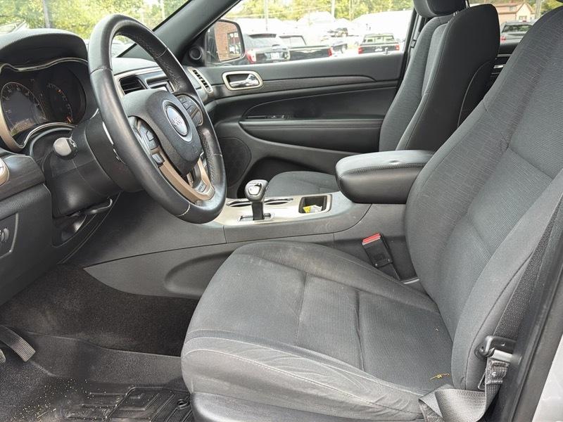Jeep Grand Cherokee Laredo 4WD 2015