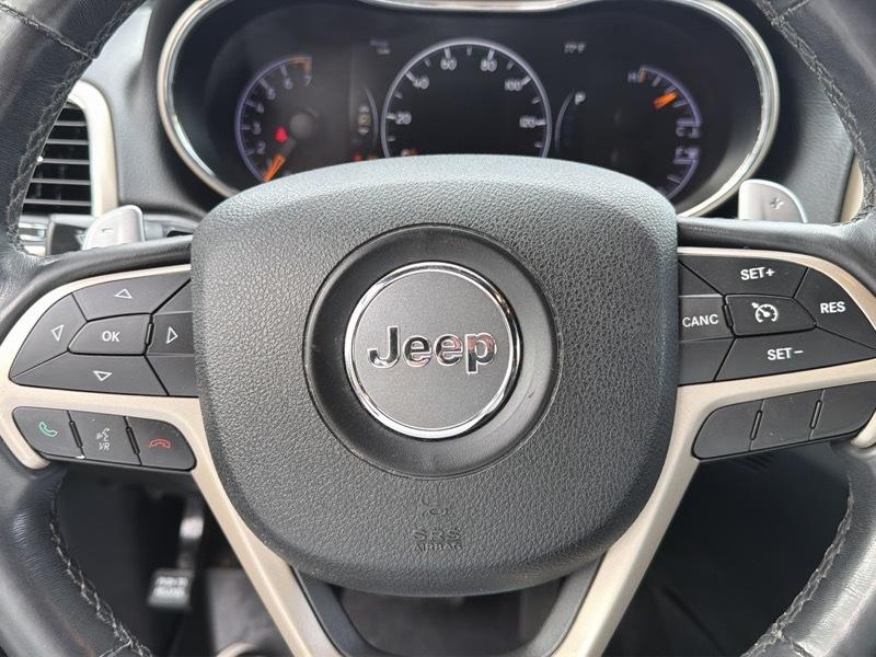 Jeep Grand Cherokee Laredo 4WD 2015