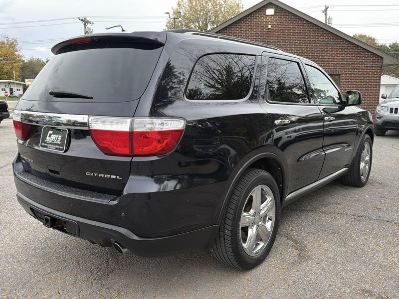 Dodge Durango Citadel AWD 2011