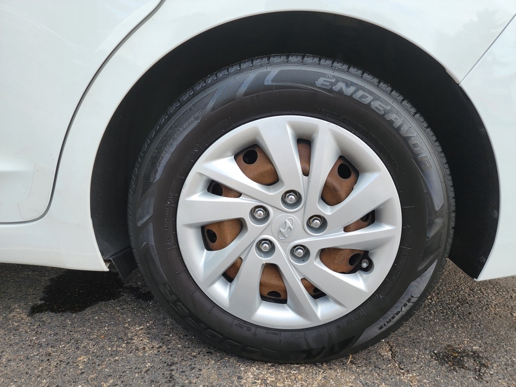 Hyundai Elantra SE 6AT 2017