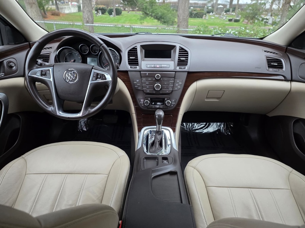 Buick Regal CXL - 1XL 2011