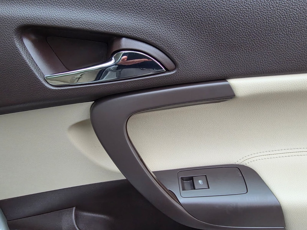 Buick Regal CXL - 1XL 2011