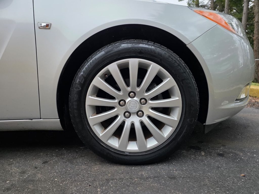 Buick Regal CXL - 1XL 2011