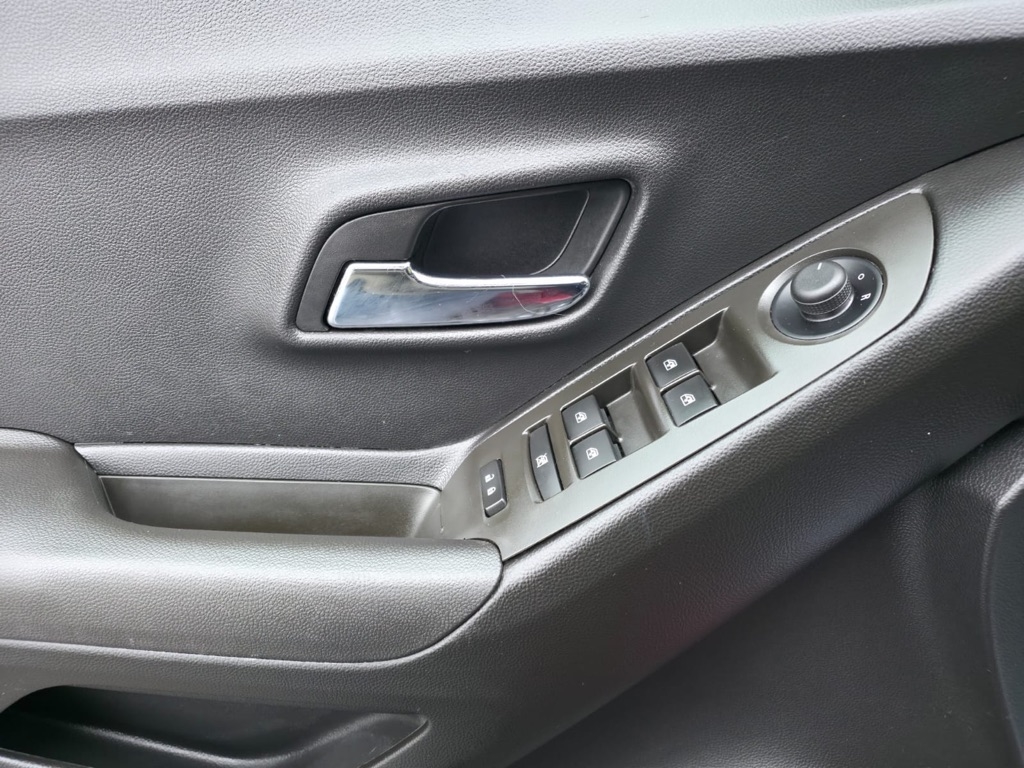 Chevrolet Trax LS FWD 2015