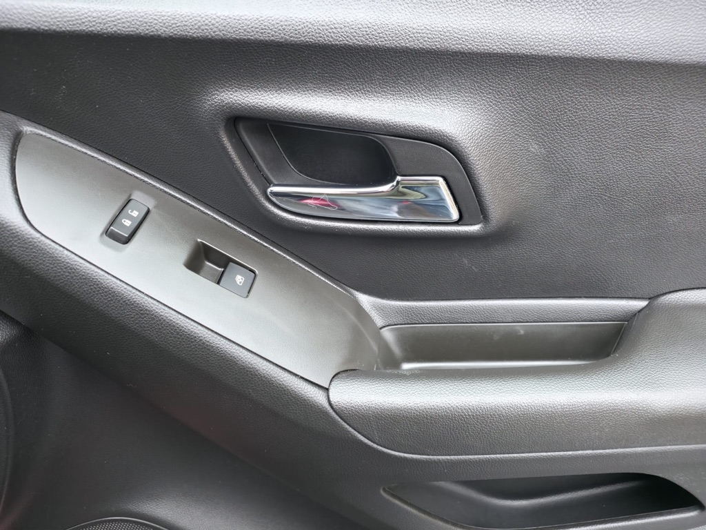 Chevrolet Trax LS FWD 2015