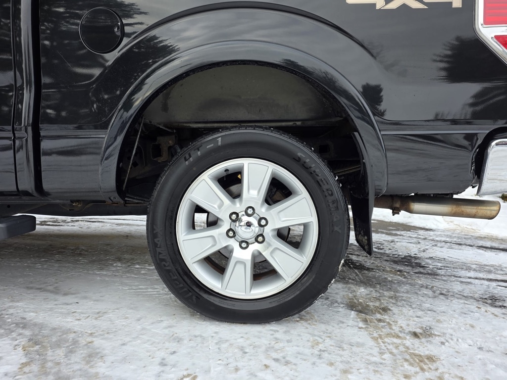 Ford F-150 XL SuperCrew 5.5-ft. Bed 4WD 2012