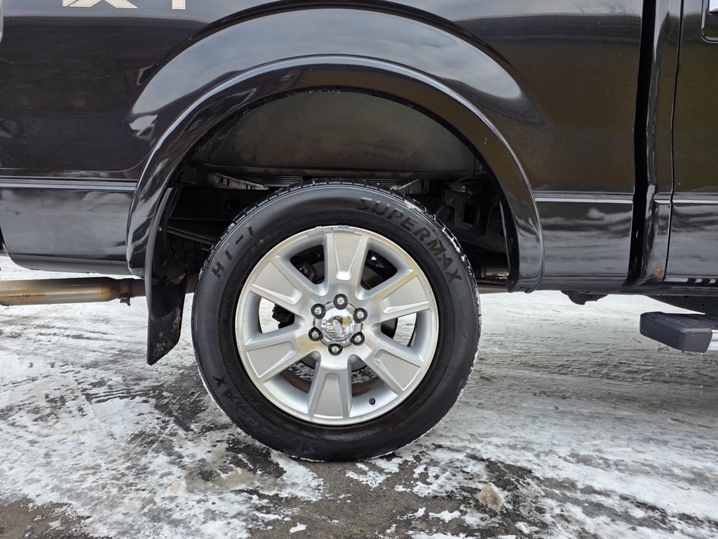 Ford F-150 XL SuperCrew 5.5-ft. Bed 4WD 2012