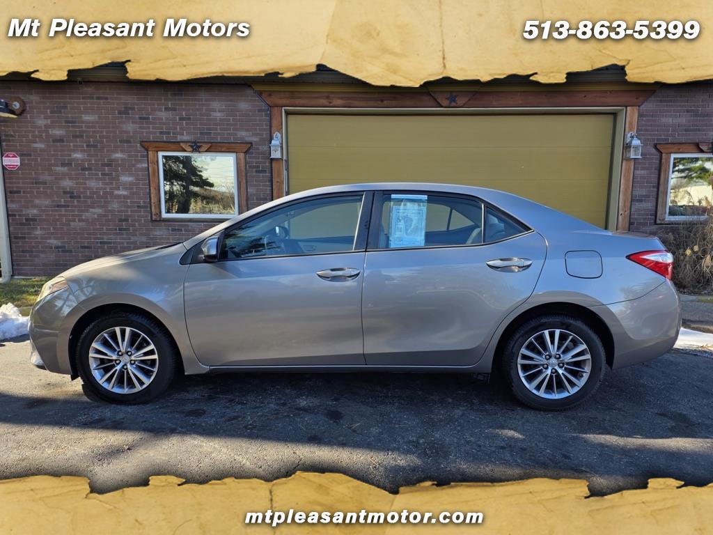 2014 Toyota Corolla LE's photo