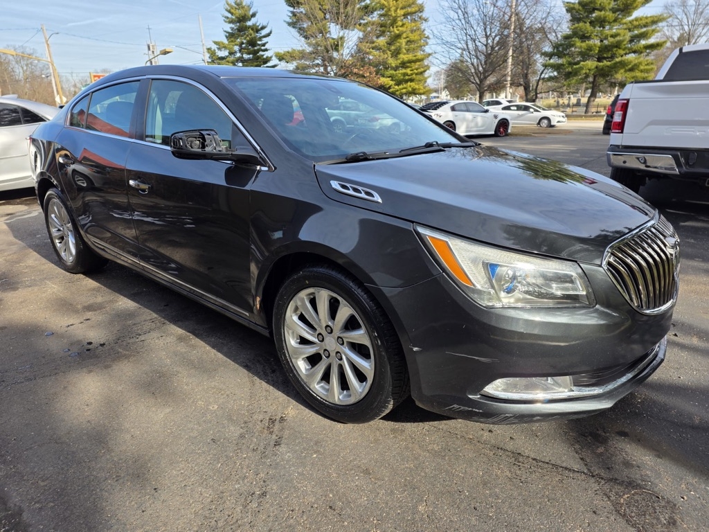 Buick LaCrosse 4dr Sdn Leather FWD 2015