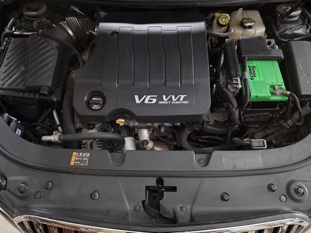 Buick LaCrosse 4dr Sdn Leather FWD 2015