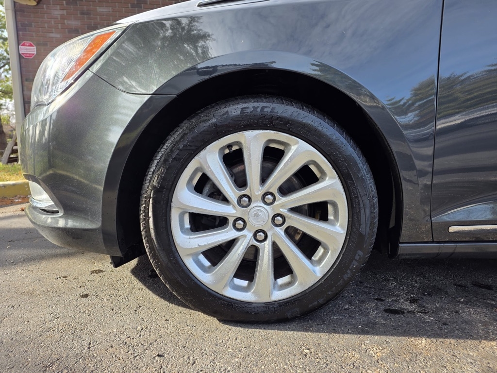 Buick LaCrosse 4dr Sdn Leather FWD 2015