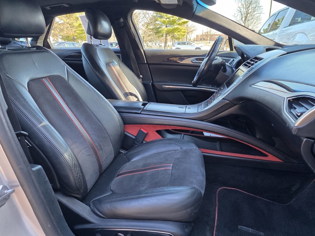 Lincoln MKZ Hybrid Black Label 2016