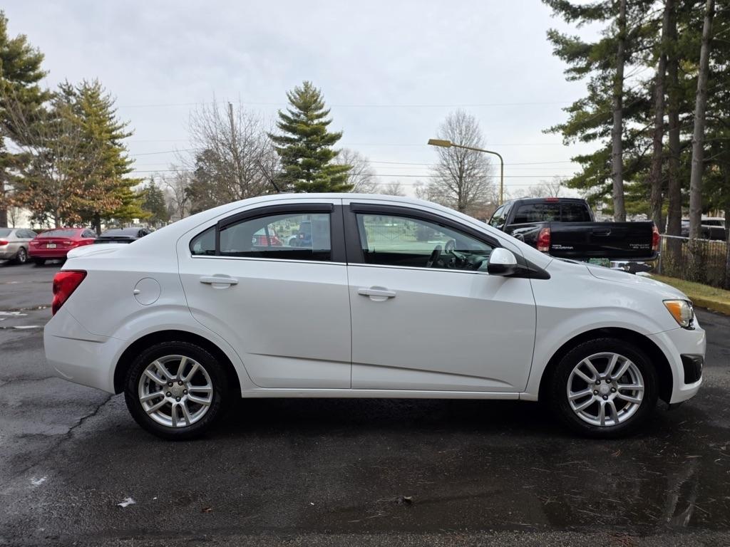 Chevrolet Sonic 4dr Sdn Auto LT 2013