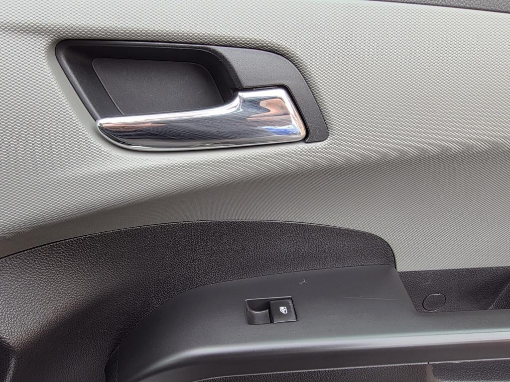 Chevrolet Sonic 4dr Sdn Auto LT 2013