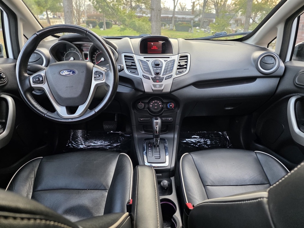 Ford Fiesta 5dr HB Titanium 2013