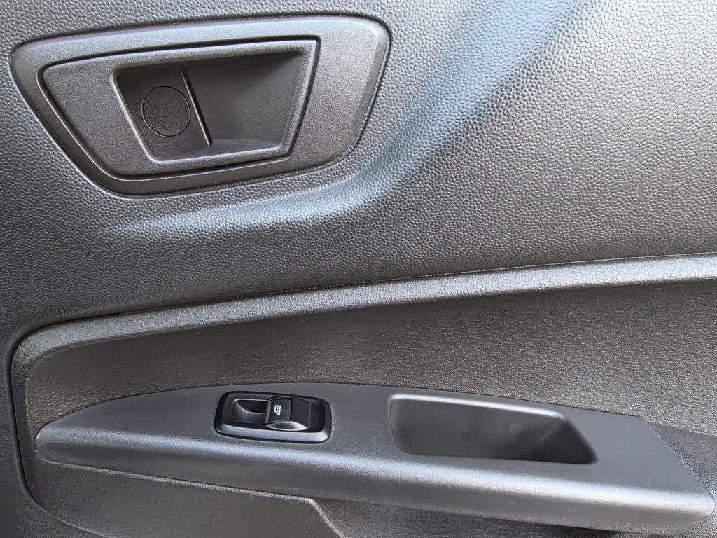 Ford Fiesta 5dr HB Titanium 2013