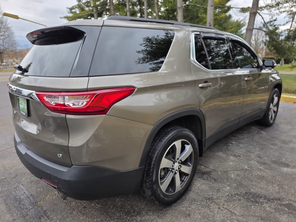 Chevrolet Traverse FWD 4dr LT Leather 2020