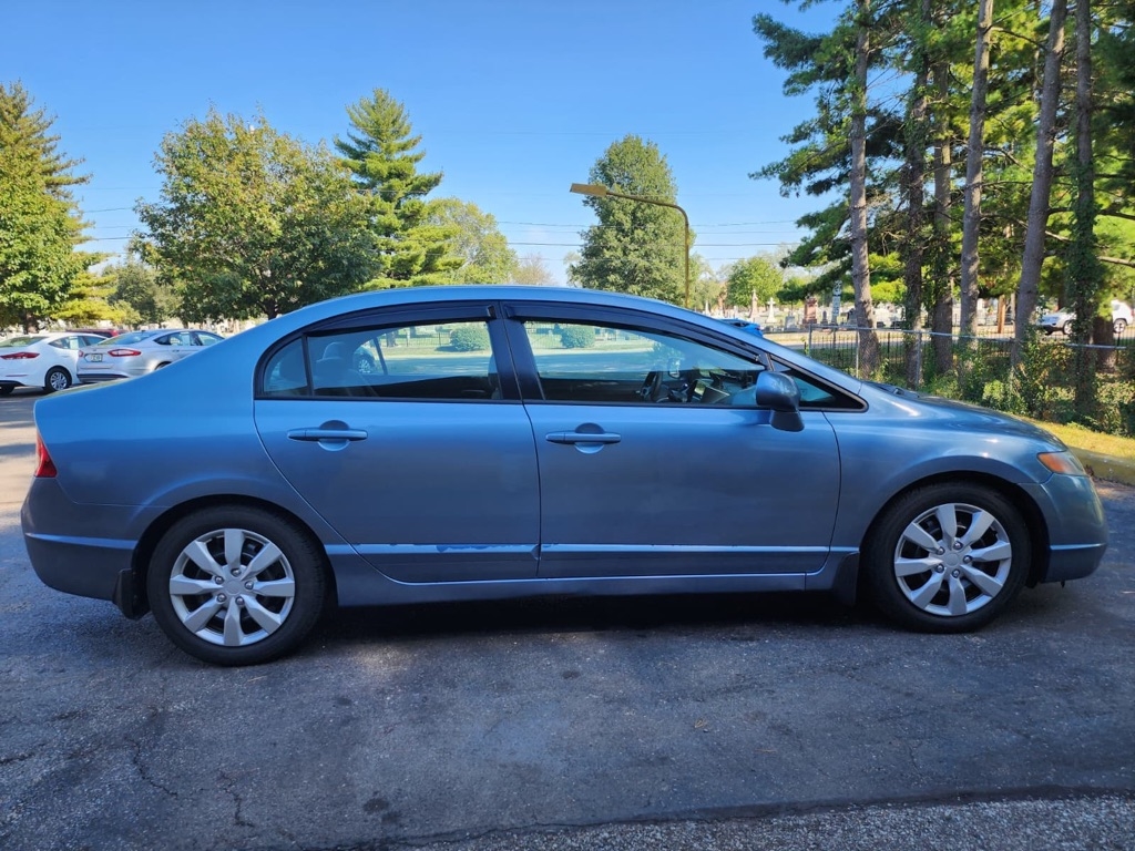 Honda Civic LX Sedan AT 2006