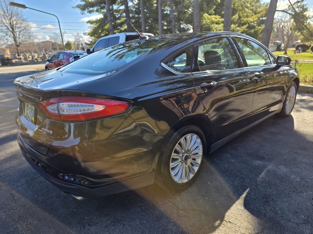 Ford Fusion Hybrid S 2014