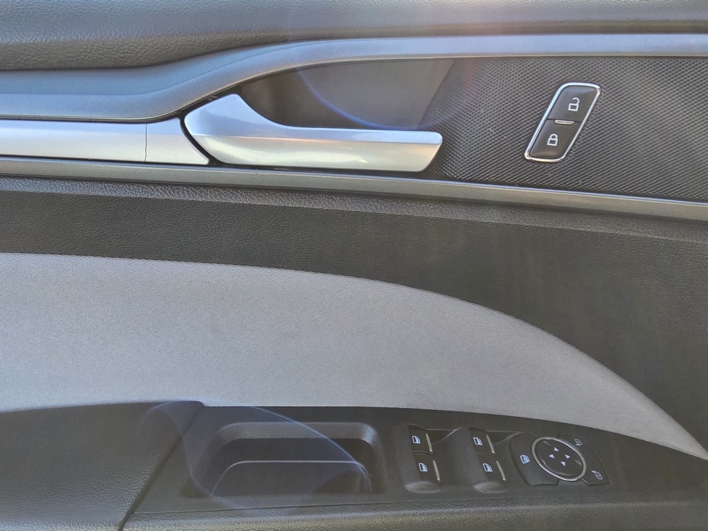 Ford Fusion Hybrid S 2014