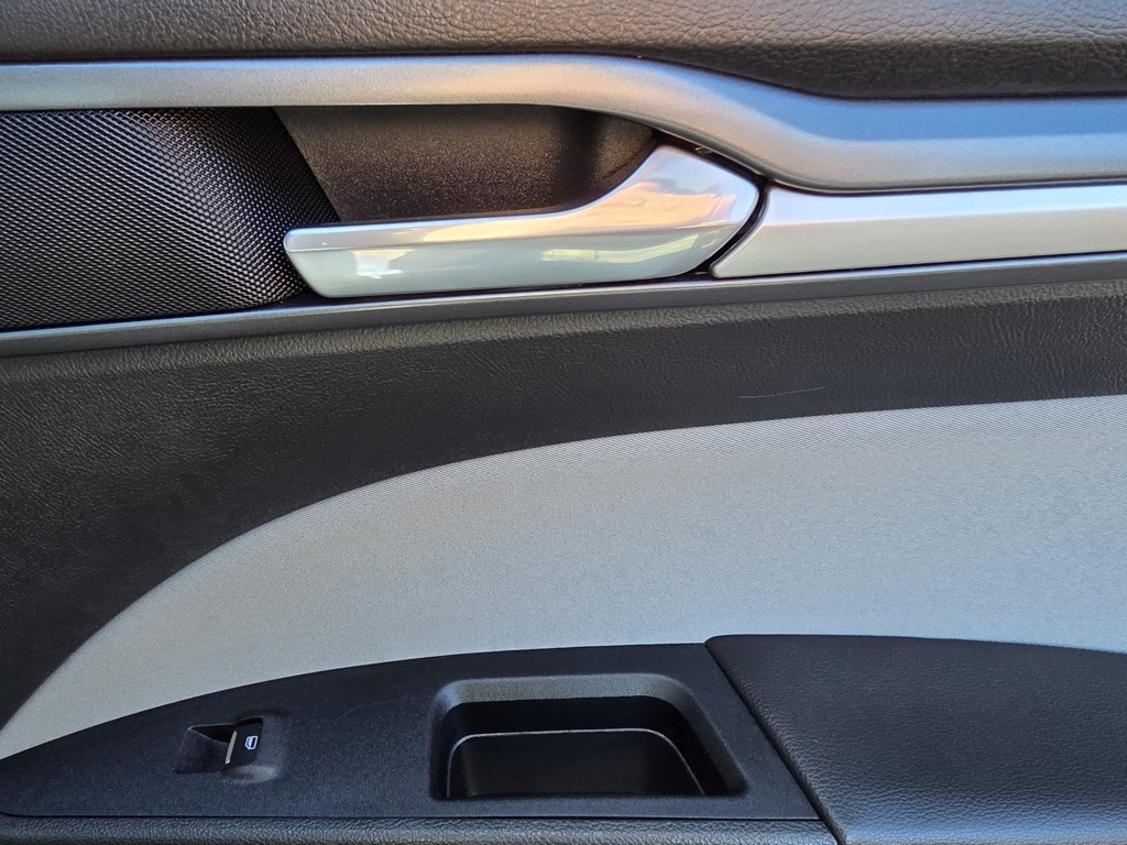 Ford Fusion Hybrid S 2014