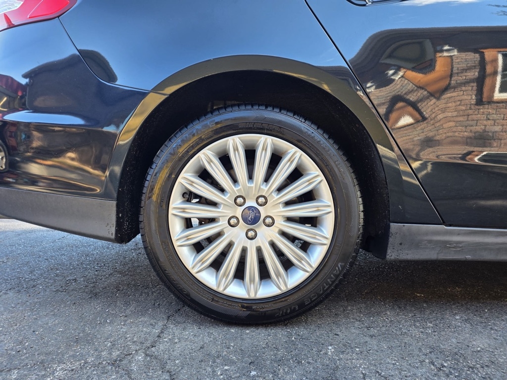 Ford Fusion Hybrid S 2014