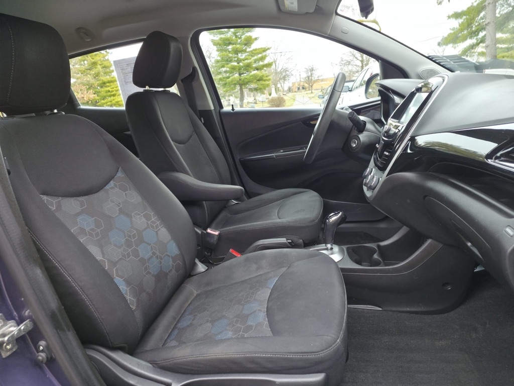 Chevrolet Spark 1LT CVT 2016