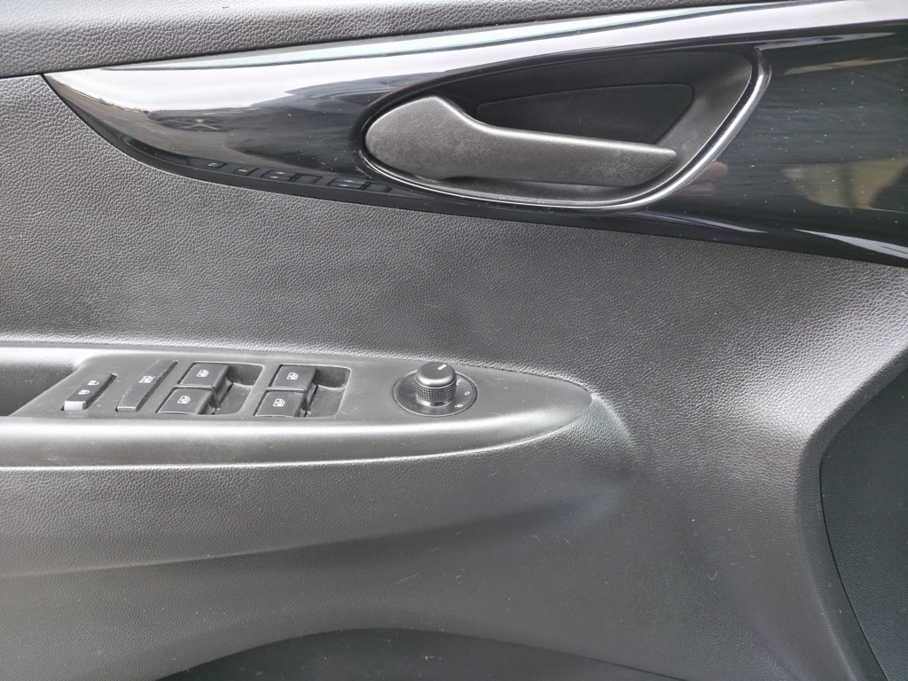 Chevrolet Spark 1LT CVT 2016