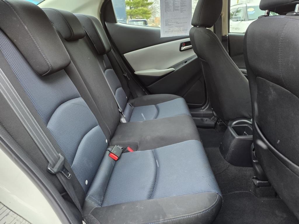 Toyota Yaris iA Auto (Natl) 2017