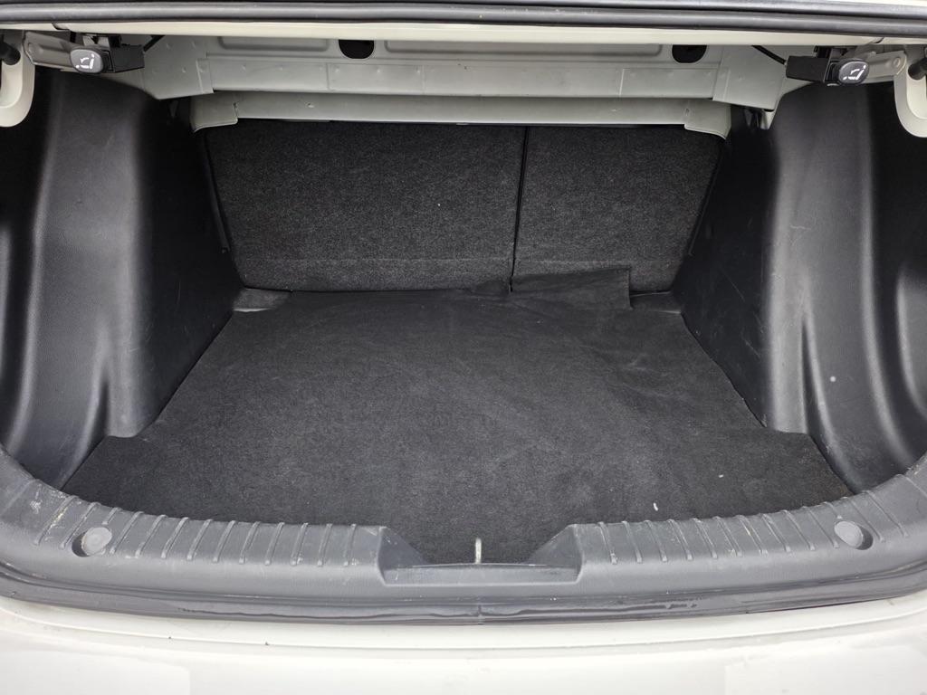 Toyota Yaris iA Auto (Natl) 2017