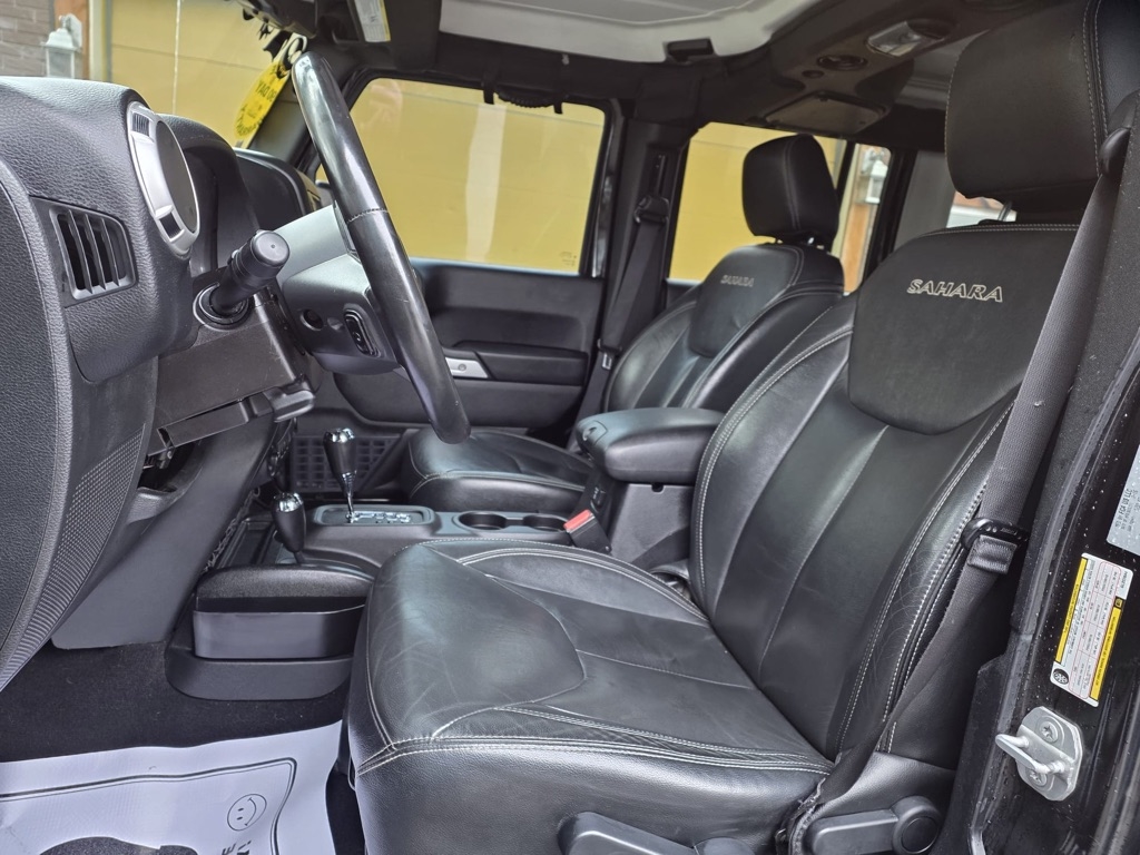 Jeep Wrangler Unlimited Sahara 4WD 2016