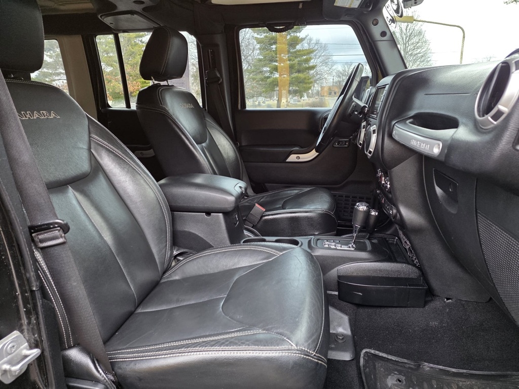 Jeep Wrangler Unlimited Sahara 4WD 2016