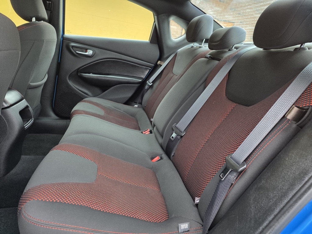 Dodge Dart 4dr Sdn GT Sport 2016