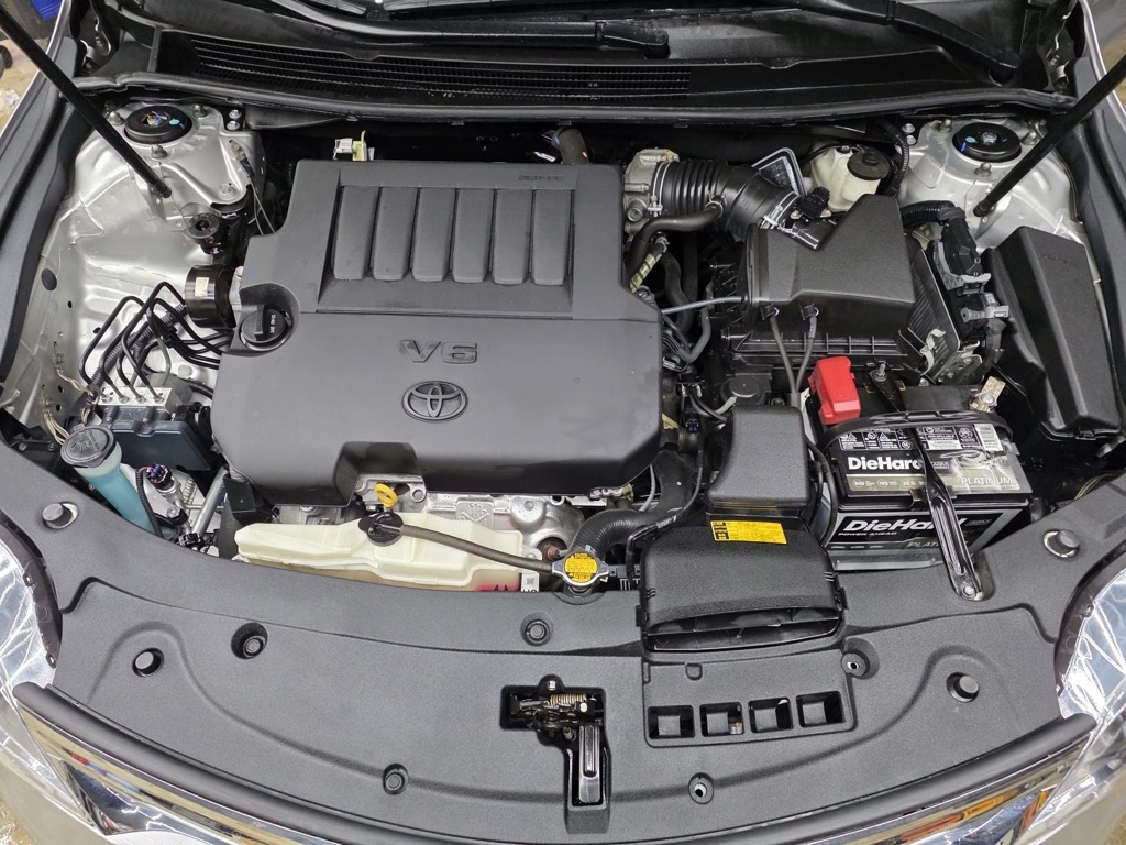 Toyota Avalon 4dr Sdn XLE (Natl) 2014