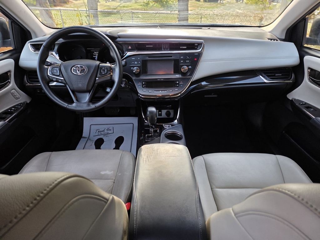 Toyota Avalon 4dr Sdn XLE (Natl) 2014