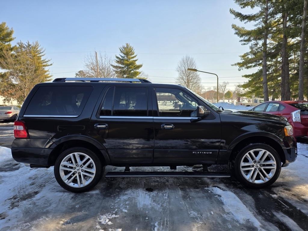 Ford Expedition 4WD 4dr Platinum 2015
