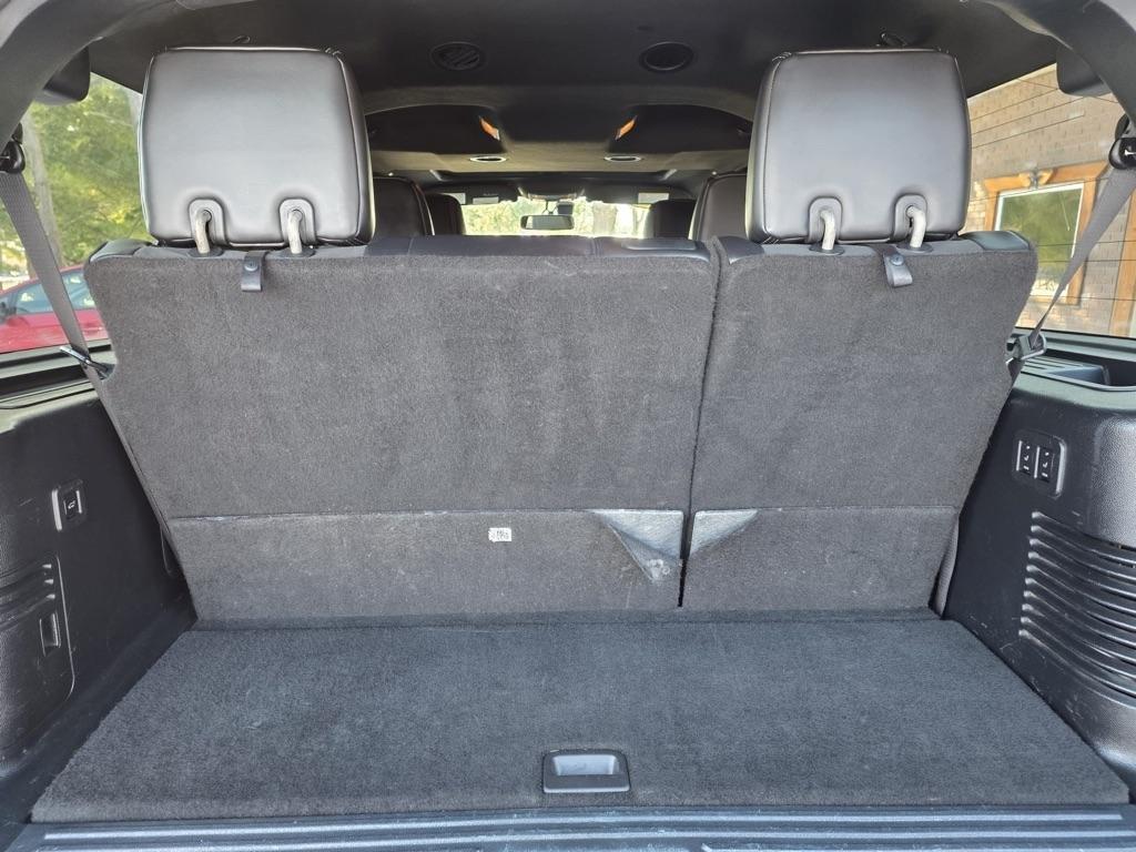 Ford Expedition 4WD 4dr Platinum 2015