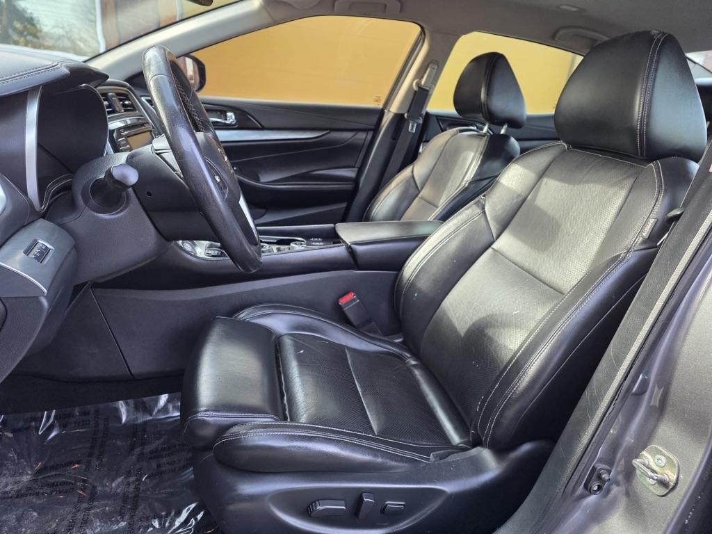 Nissan Maxima SV 3.5L *Ltd Avail* 2017