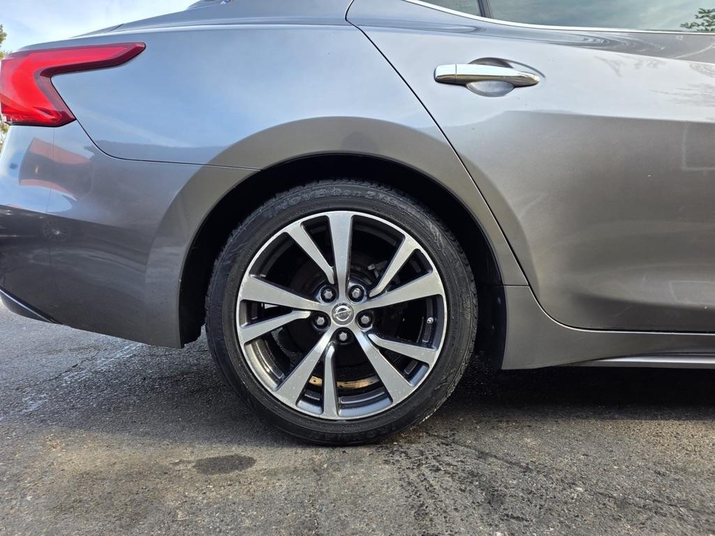 Nissan Maxima SV 3.5L *Ltd Avail* 2017