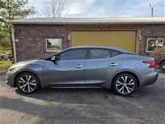 2017 Nissan Maxima 