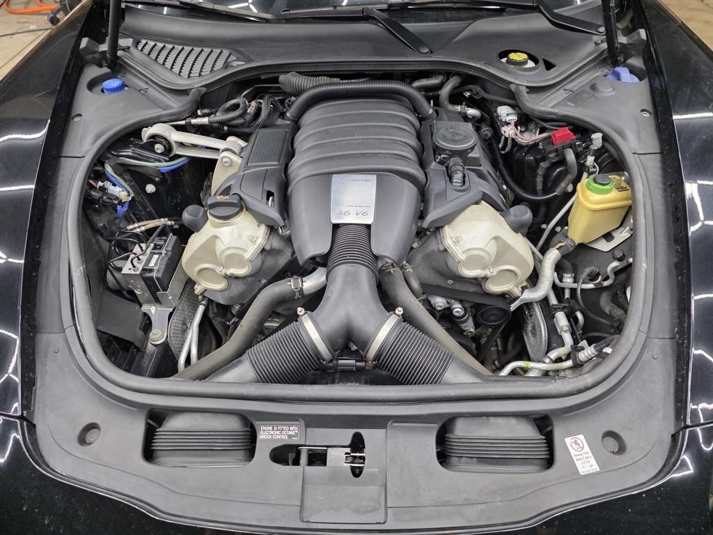 Porsche Panamera 4dr HB 4 Edition 2016