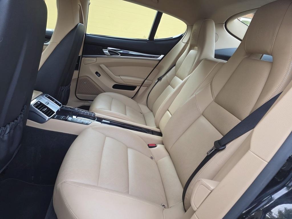 Porsche Panamera 4dr HB 4 Edition 2016