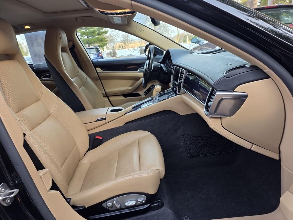 Porsche Panamera 4dr HB 4 Edition 2016