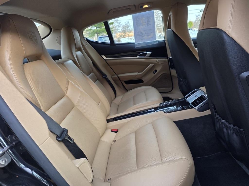 Porsche Panamera 4dr HB 4 Edition 2016