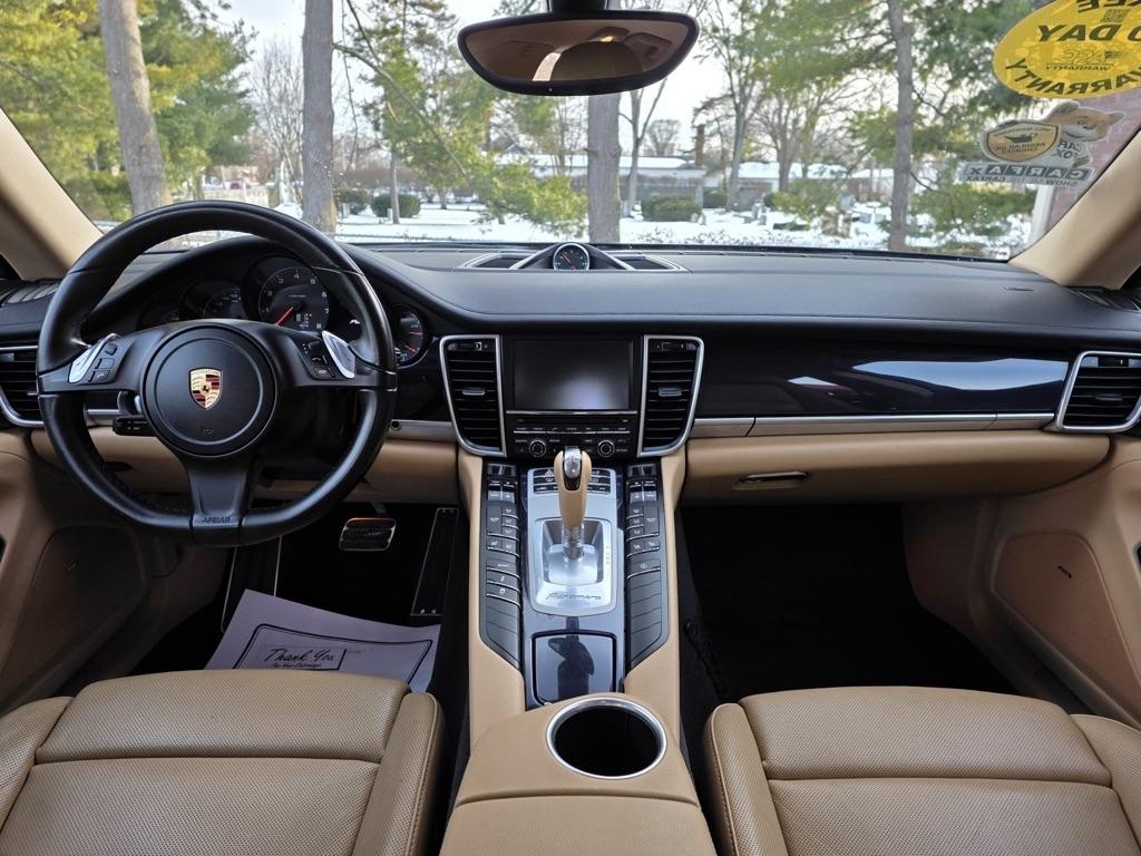 Porsche Panamera 4dr HB 4 Edition 2016
