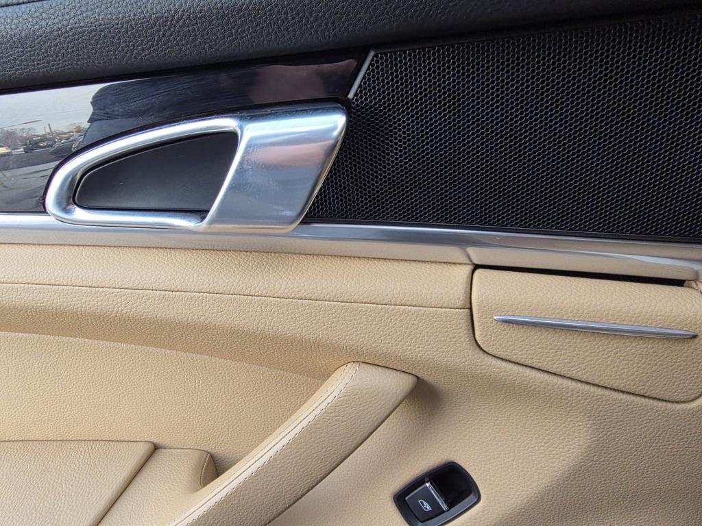 Porsche Panamera 4dr HB 4 Edition 2016