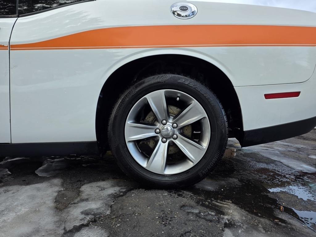 Dodge Challenger 2dr Cpe SXT 2016