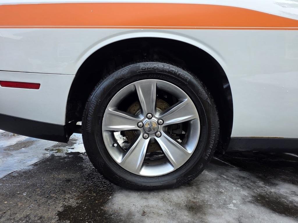 Dodge Challenger 2dr Cpe SXT 2016